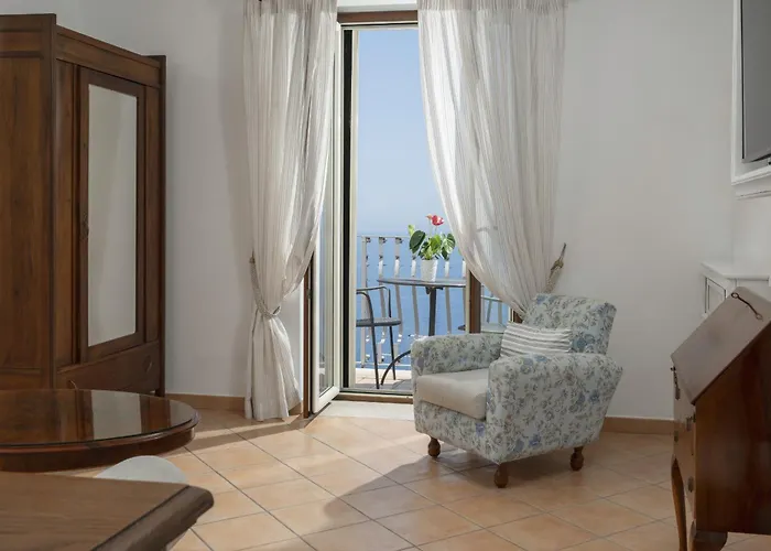 Estate4home - Degli Dei *