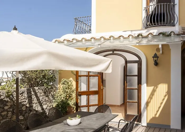 Estate4home - Degli Dei Villa *