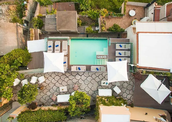 Estate4home - Degli Dei Вілла *